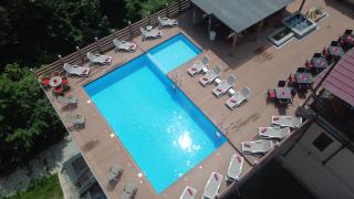 Best Western Plus Paradise Hotel Dilijan - Dilijan - 1