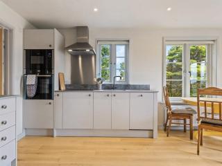 Rogestons House - Nolton - 6