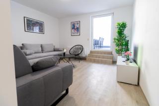Fewomo, Mosel Maisonette, mit Terrasse & Winzerflairallee, für 6 Perfekt, für 8 geeignet - Brauneberg - 1