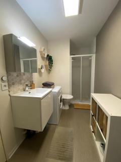 Appartement tout confort avec parking et loggia - 5