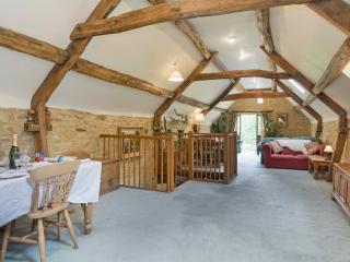 Flowers Barn - Daglingworth - 8