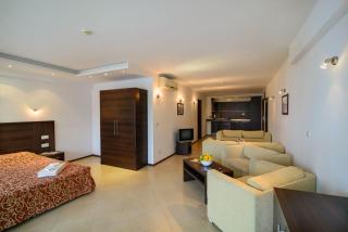 Marina City - Studio with Balkony & Desk by Flat Mаnаger - Balchik - 3