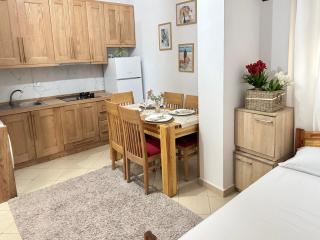 Beach Family House & Free Parking Golem, Durres - Golem - 6