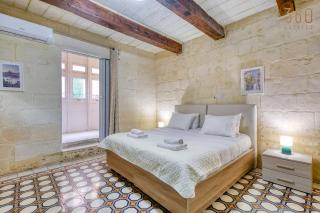 Historic Valletta 2BR Townhouse with Charm & Central by 360 Estates - La Valletta - 0