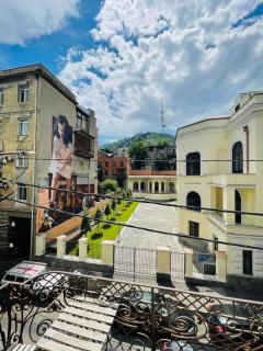 Modern and Bright Apartment in the center of Tbilisi - Tbilisi - 8