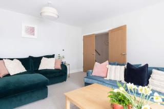 Luxury 4BR Chichester Home for 10 - Lavant - 3