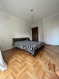 Petritsi4 - Tbilisi - 2