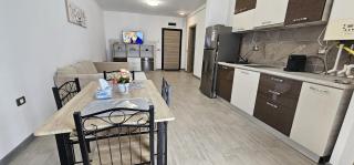 Premium Suite Cazare Mamaia Nord Complex cu Piscina Incalzita Sauna Gym Jacuzzi - Mamaia Sat/Năvodari - 5