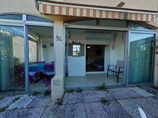 Appartement 2 pièces avec terrasse et piscine à La Londe-les-Maures - FR-1-826-7 - La Londe-les-Maures - 9