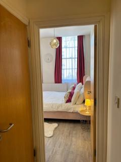 Studio 7 - Bristol - 1