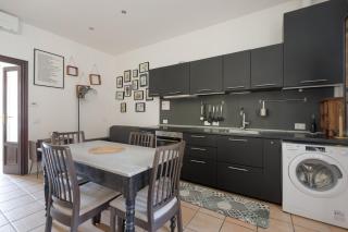 Industrial-Style Apartment in Chinatown! - Milan - 9
