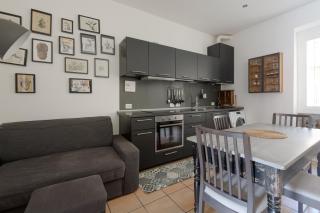 Industrial-Style Apartment in Chinatown! - Milan - 4