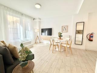 Castro Holidays - Apto B Nuevo Céntrico con Garaje Gratis - 3