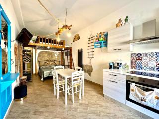 Little Treasure - Bari Sardo - 8