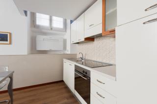 GuestHost - M5 Istria & Marche Roomy Lofted Studio - Milan - 1