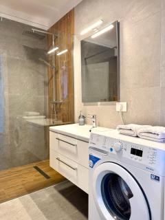 Luxury Center Apartment T3 - Oradea - 8