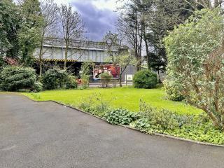Upminster Bridge Station Excel House - Hornchurch - 1