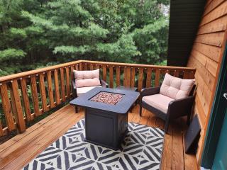 Loft in the Pines - 2