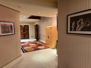 The Bishop - London - 3