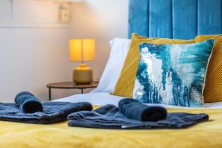 Central Winchester Duplex Apartment Sleeps 6 - Winchester - 0