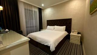 Barhat Hotel & SPA - Taras - 6