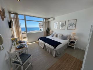 Beachfront Sunrise Sands Retreat, Gibraltar - Gibilterra - 8