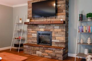 Sojourn Spacious Family Retreat with Fenced Backyard - 7