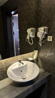 Barhat Hotel & SPA - Taras - 1