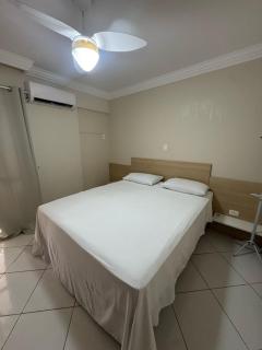 Apto Almeida e Moraes 3 dormitórios 50 Mts Praia de BC - Balneário Camboriú - 8