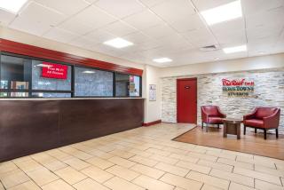 HomeTowne Studios by Red Roof Montgomery - Midtown - Montgomery - 5