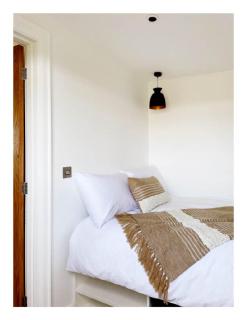 Luxury 2 Bedroom Glamping Pod with Hot Tub at Aganmore Farm Glamping - Pod 2 - Ballycastle - 7
