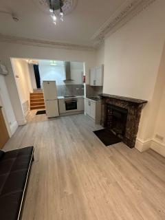 37,Northbrook Road - Ilford - 4
