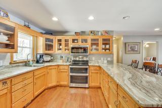 Lake Hartwell Haven with Boat Dock in Westminster! - South Union - 3