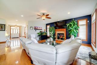Dyer Family Escape - 20 Mi to Lake Michigan! - Schererville - 6