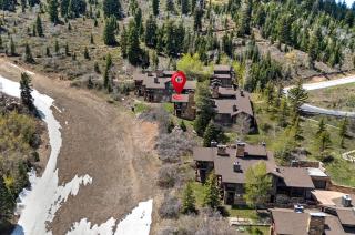 La Maconnerie Cabin Four Family - 7