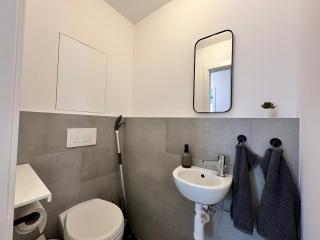 Sady, 5min from Airport and parking - Bratislava - 4