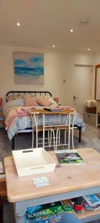 The Snug - Haddenham - 8