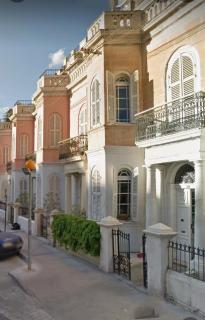 Spacious 4-Bedroom Apartment with Sea View - 5