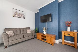 3-Bed Retreat with Free Parking and Long Stay Deals - Cleethorpes - 9