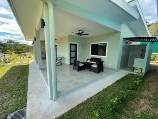 Cheerful 3 Bedroom Home In Gated Community - Santa Cruz - 9