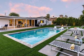 Desert Dreamscape by ACME House Company - Palm Springs - 8