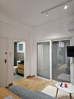 Elegant City Retreat Walk to Landmarks & Metro - Atene - 1