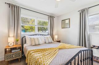 4BR w Private Pool & Fire Pit - 2 MI To Beach - Fort Walton Beach - 8