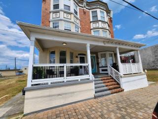 Seaside Manor- Beach Block! Walk to Ocean Casino - Atlantic City - 0