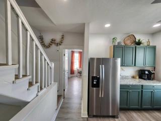 Seaside Grand Escape- Beach Block! Walk to Ocean Casino - 1