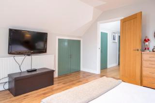 Silver Stream - Goodwick - 1
