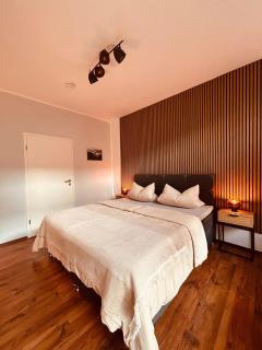 Komfort trifft Kultur - Premium-Apartment mit Sauna - 3