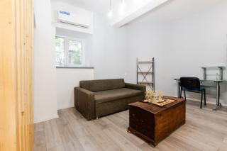 Roman Relics and Modern Style - Unique 1BR Experience - Tbilisi City - 6