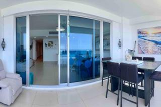 Cozy Beach Condo Great Views - 1