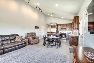 Family-Friendly Apt with Lake Views in Ponca City! - Ponca City - 7